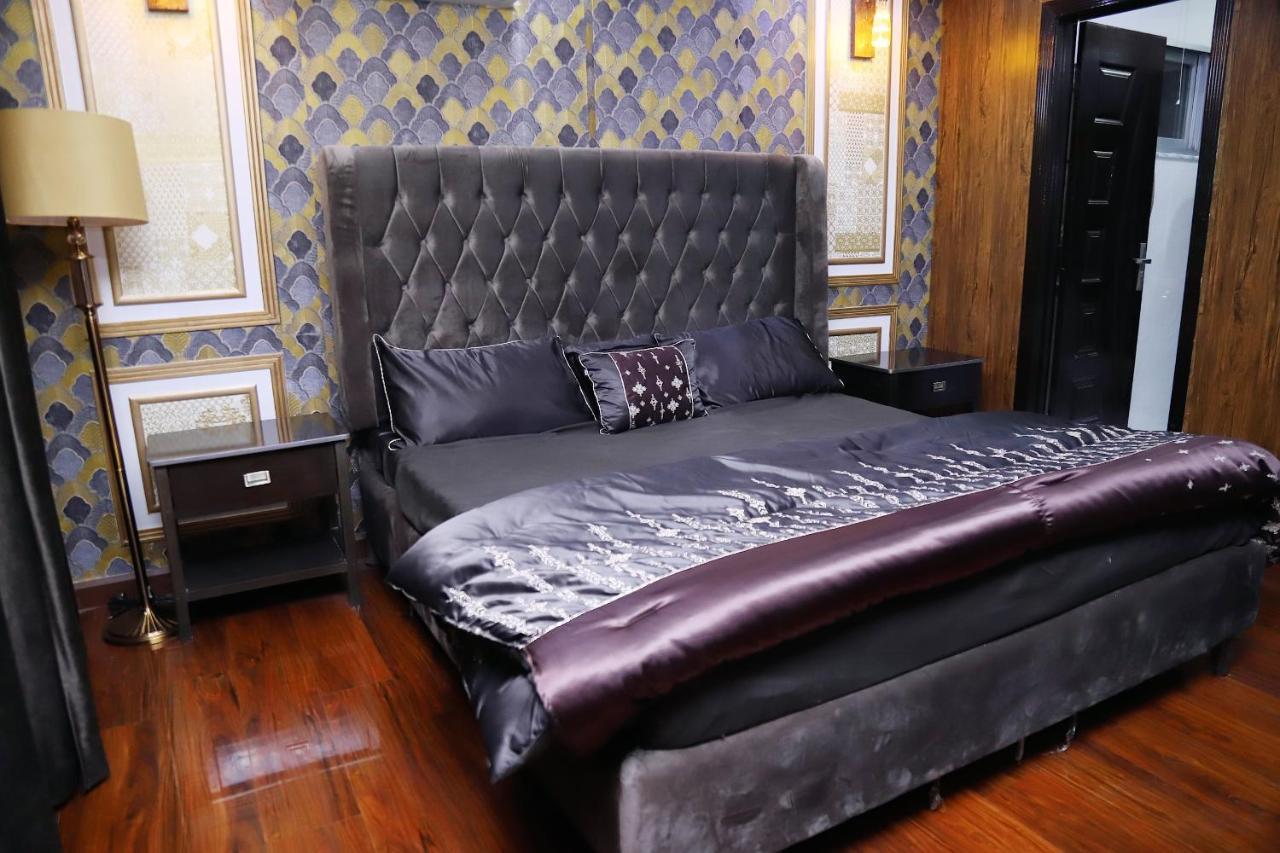 Adara Suites Lahore Exterior photo